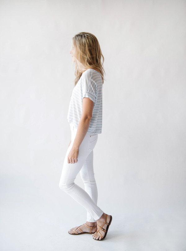 Bella Luxx Boxy Crop Tee Bella Luxx Boxy Crop Tee