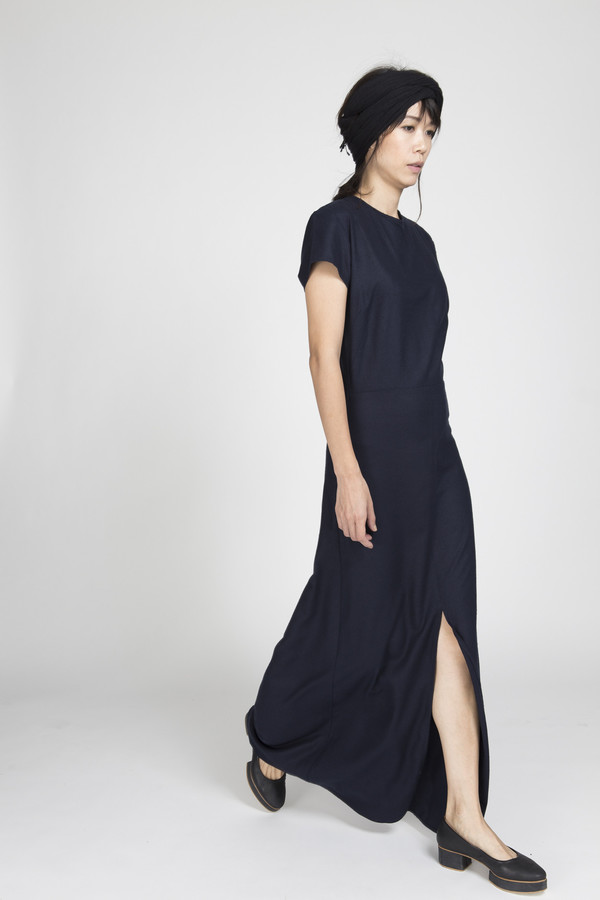 Ali Golden Cap Sleeve Maxi Dress in Black Ali Golden Cap Sleeve Maxi Dress in Black