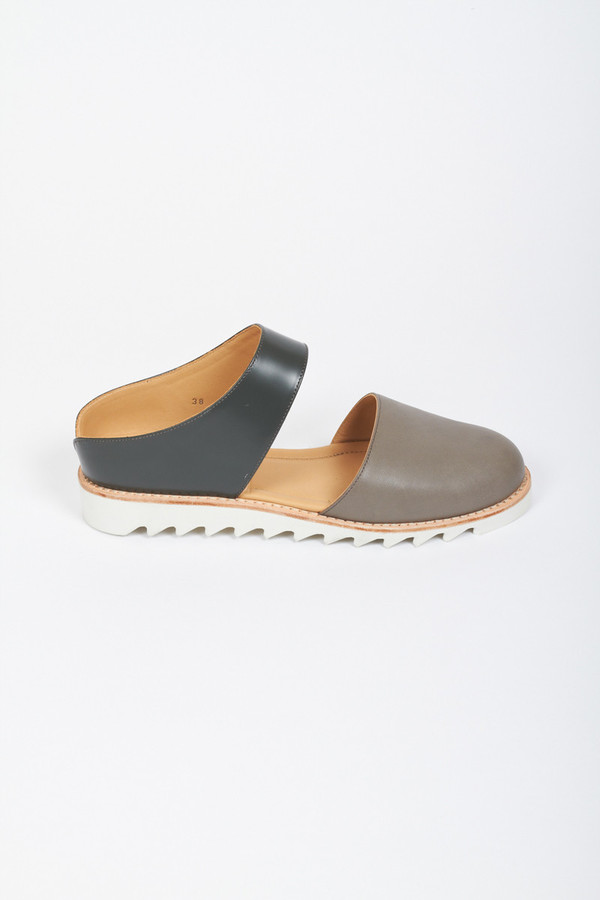 Reality Studio Nana Mules Reality Studio Nana Mules