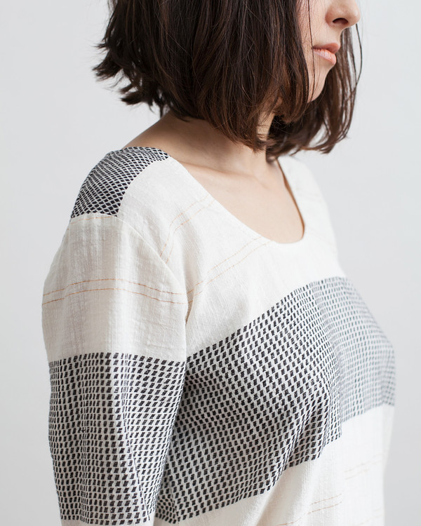 Ace & Jig Turnaround Pullover in Goddess Ace & Jig Turnaround Pullover in Goddess