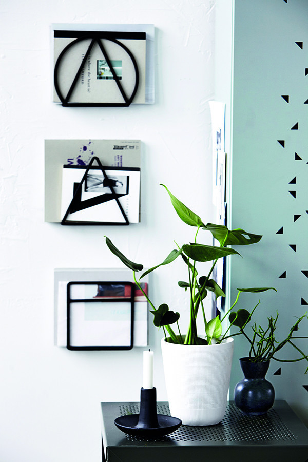 House Doctor : Geo Magazine Racks House Doctor : Geo Magazine Racks