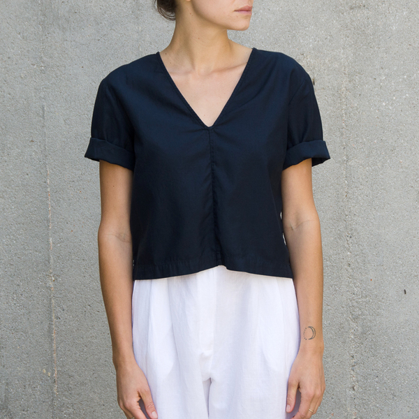 Ali Golden V-NECK TOP - COTTON Ali Golden V-NECK TOP - COTTON