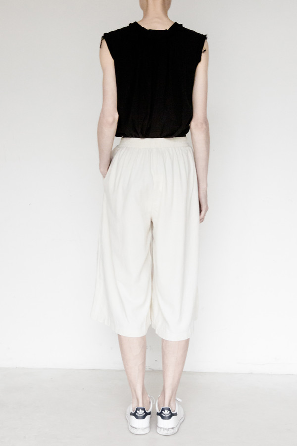 Black Crane Slit Wide Culotte Black Crane Slit Wide Culotte