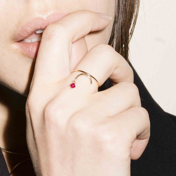 Tara 4779 ARC ring - Ruby Tara 4779 ARC ring - Ruby