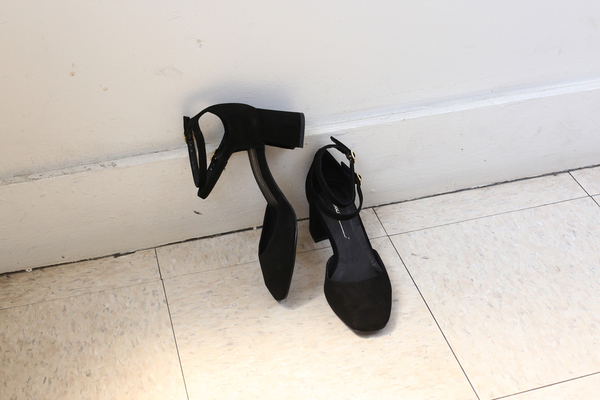 Intentionally Blank HOLLY BLACK SUEDE Intentionally Blank HOLLY BLACK SUEDE