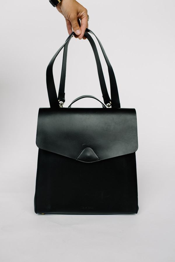 Vere Verto Macta - Dove Gray Vere Verto Macta - Dove Gray