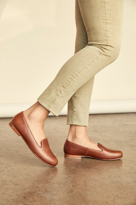 nisolo frida loafer