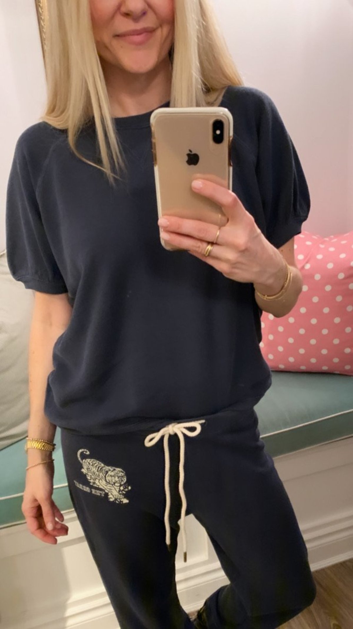 the great puff sleeve sweatshirt