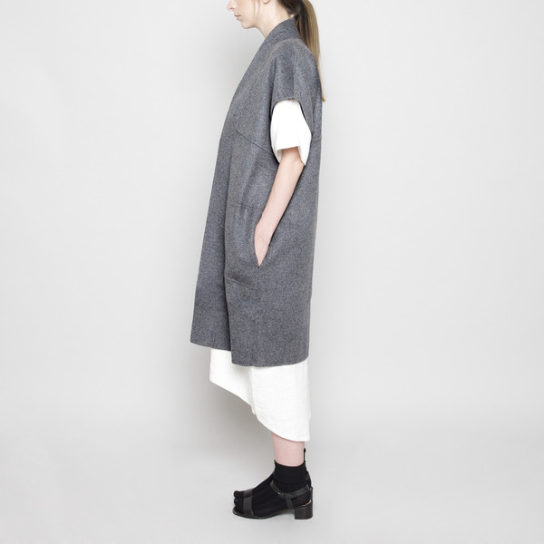 7115 by Szeki Reversible Kimono Vest FW16 7115 by Szeki Reversible Kimono Vest FW16