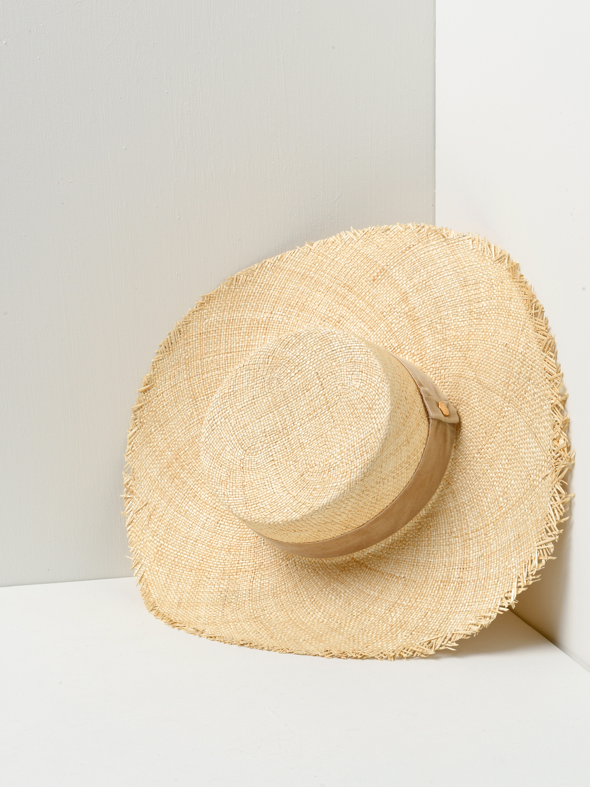 lack of color sunnydip fray boater