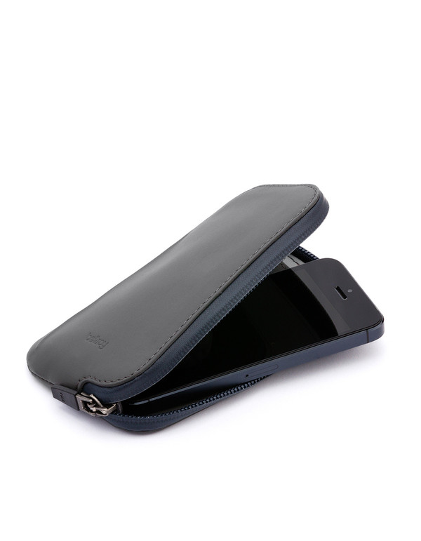 Bellroy Elements Phone Pocket i5 Slate Bellroy Elements Phone Pocket i5 Slate