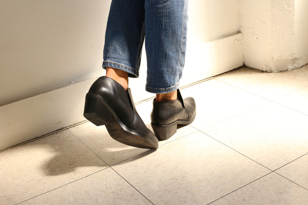 Intentionally Blank RX BLACK LEATHER Intentionally Blank RX BLACK LEATHER