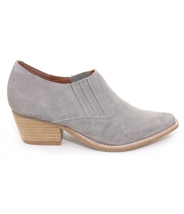 Jeffrey Campbell BARSTOW Jeffrey Campbell BARSTOW
