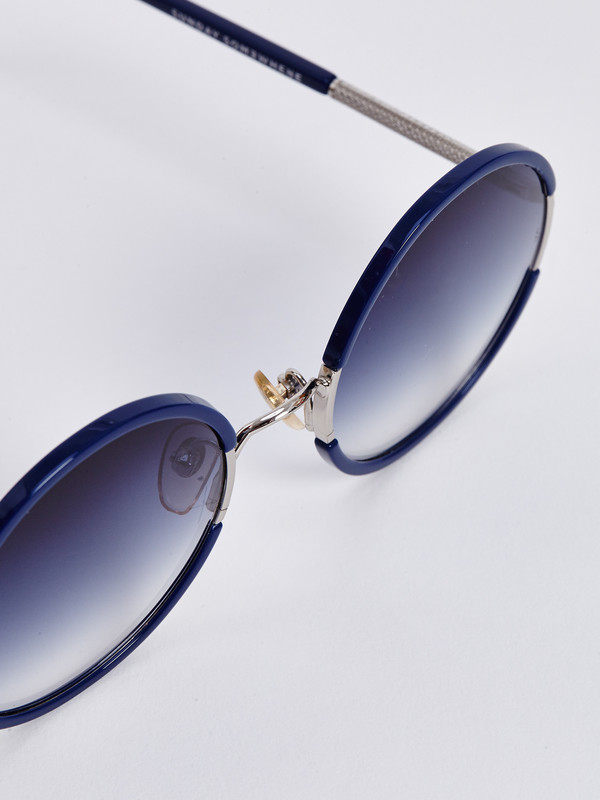 SUNDAY SOMEWHERE YETTI SUNGLASSES / NAVY SUNDAY SOMEWHERE YETTI SUNGLASSES / NAVY