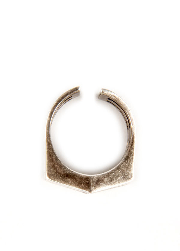 TomTom Jewelry - The Chevron Mini Ring in Oxidized Silver TomTom Jewelry - The Chevron Mini Ring in Oxidized Silver