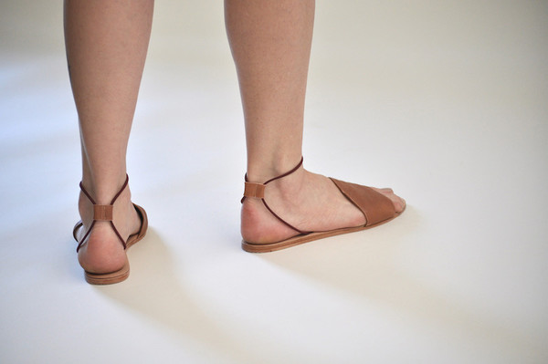 The Palatines Shoes Refero Sandal - Rust Leather W Wine Elastic The Palatines Shoes Refero Sandal - Rust Leather W Wine Elastic