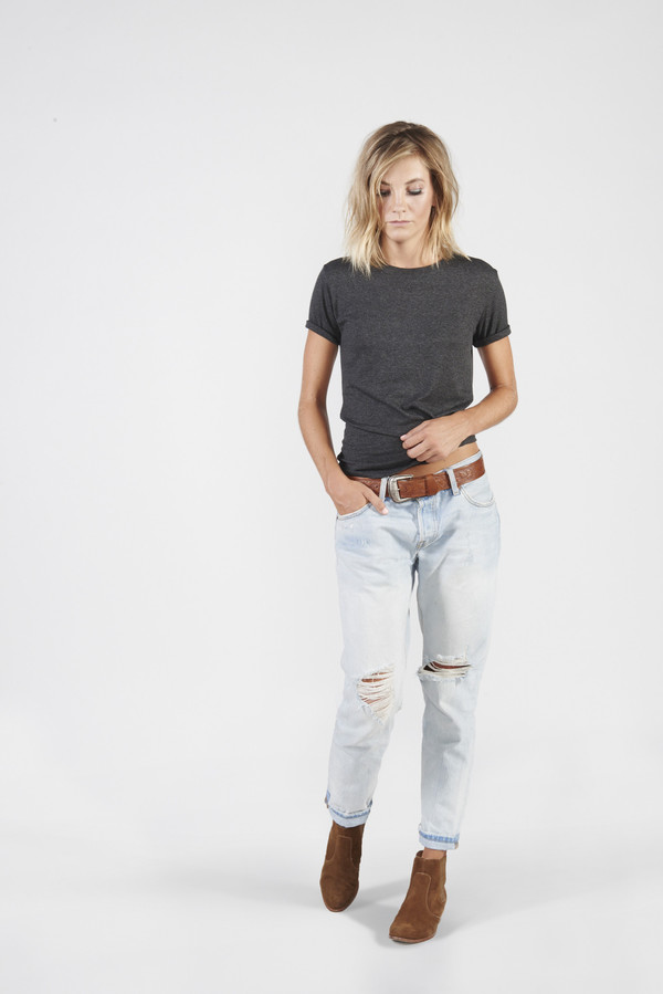 BETWEEN TEN Rho Tee - Grey BETWEEN TEN Rho Tee - Grey