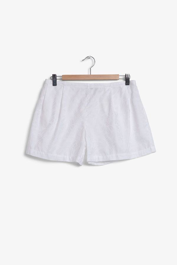 The Sleep Shirt Pleat Short White Palm Damask The Sleep Shirt Pleat Short White Palm Damask