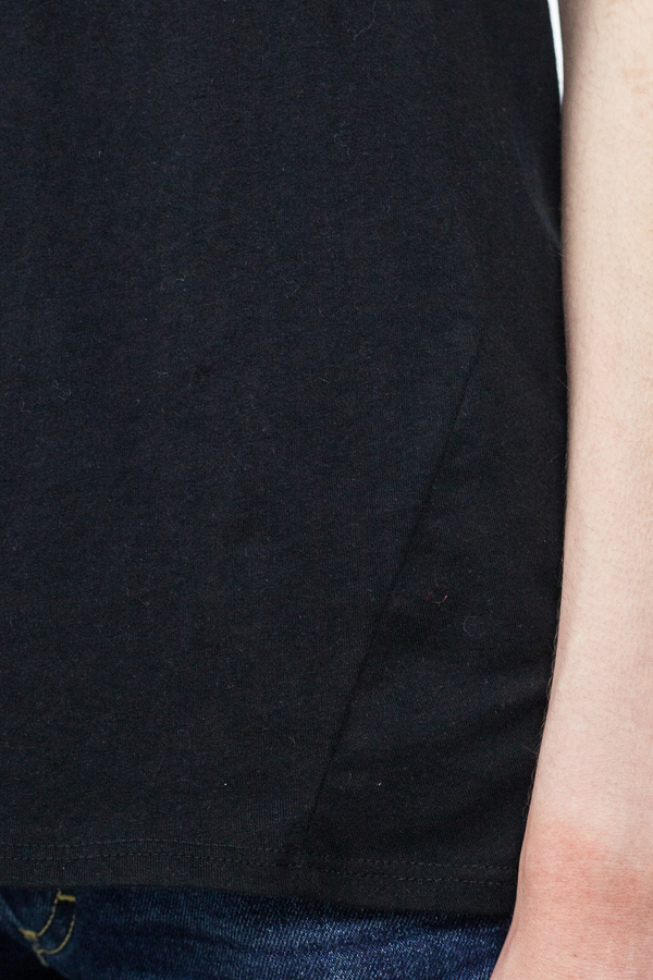 Kowtow Building Block V Tee - Black Kowtow Building Block V Tee - Black