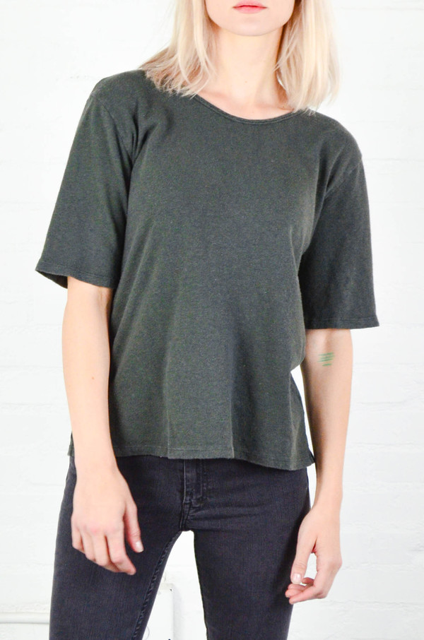 Black Crane Charcoal Back Seam Short Sleeve Tee Black Crane Charcoal Back Seam Short Sleeve Tee