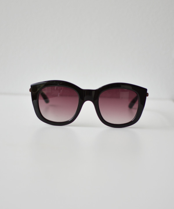Le Specs Runaway Luxe Sunglasses Le Specs Runaway Luxe Sunglasses