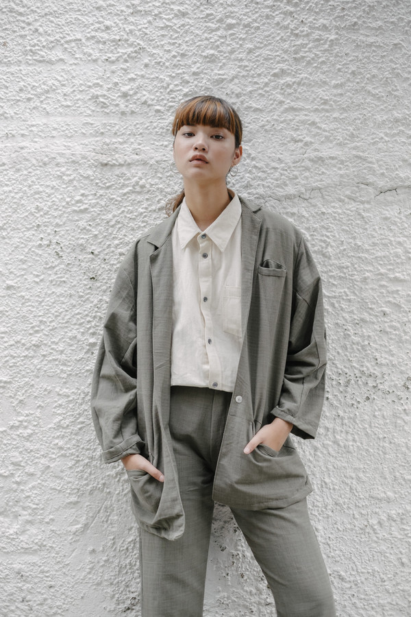 Seeker Studios Essential Oversized Blazer - Grey Seeker Studios Essential Oversized Blazer - Grey