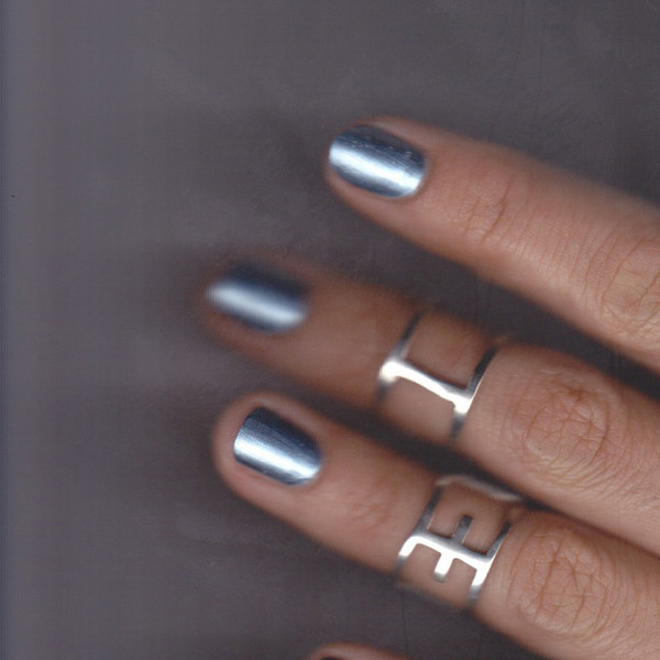 ALYNNE LAVIGNE - Line Ring ALYNNE LAVIGNE - Line Ring