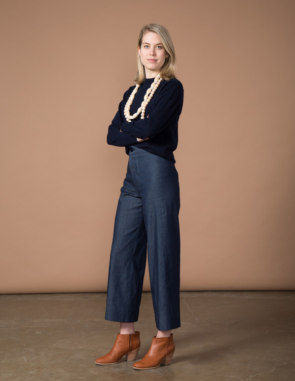 SBJ Austin Crewneck Cashmere Sweater - Navy SBJ Austin Crewneck Cashmere Sweater - Navy