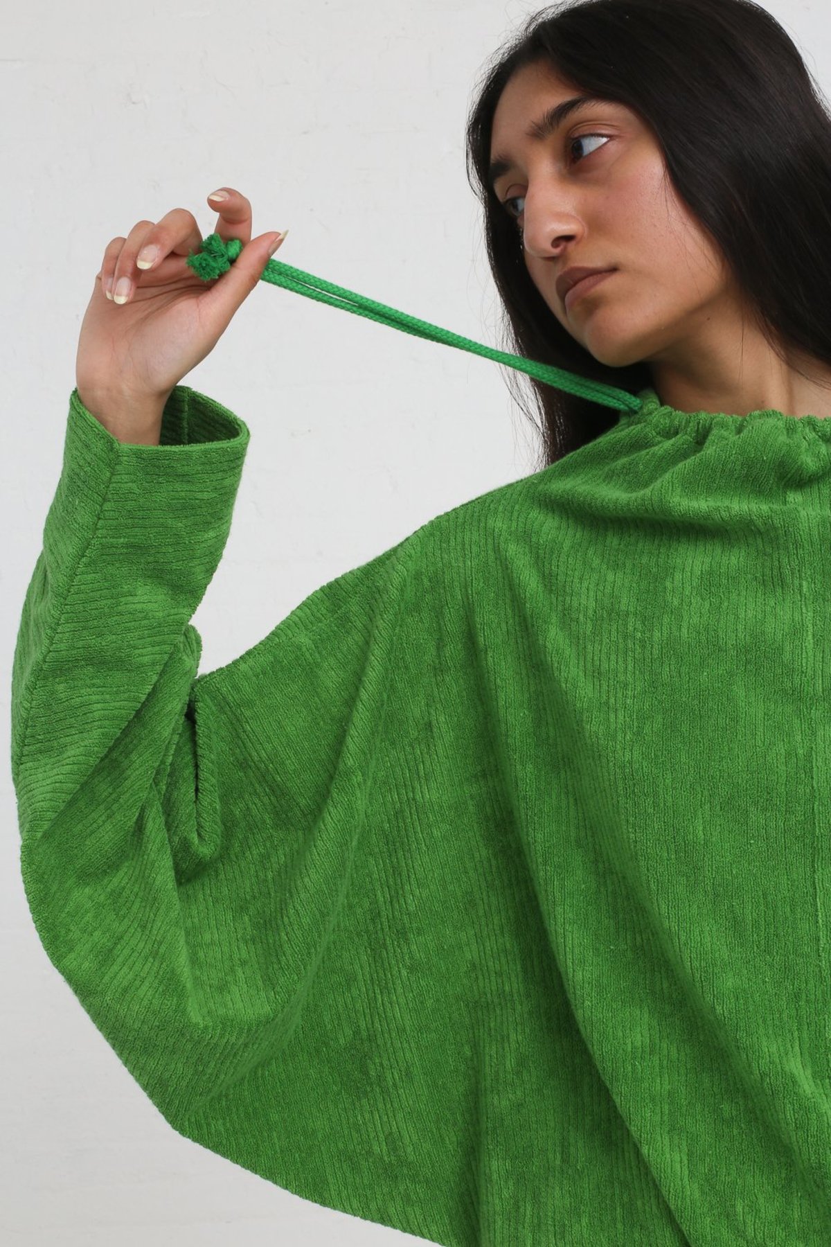 grass green sweatshirt