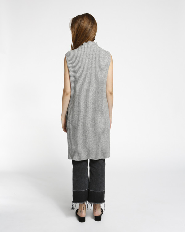 Achro Sleeveless Ribbed Tunic in Grey Achro Sleeveless Ribbed Tunic in Grey