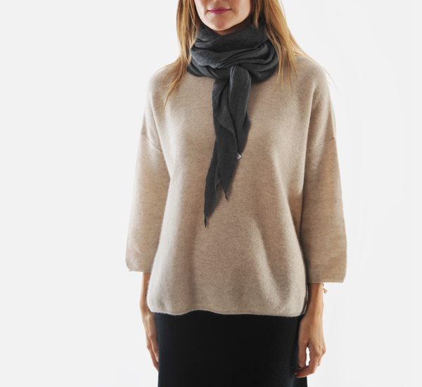 Unisex Botto Giuseppe Orange Diamond Shaped Cashmere Scarf by Botto Giuseppe Unisex Botto Giuseppe Orange Diamond Shaped Cashmere Scarf by Botto Giuseppe