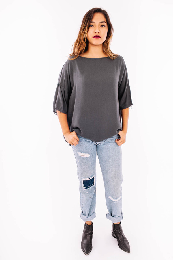 Black Crane Square Top (Dark Shadow) Black Crane Square Top (Dark Shadow)
