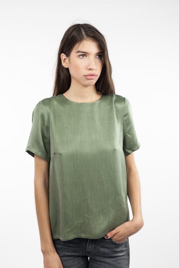 just female Egon Tee - Litchen Green just female Egon Tee - Litchen Green