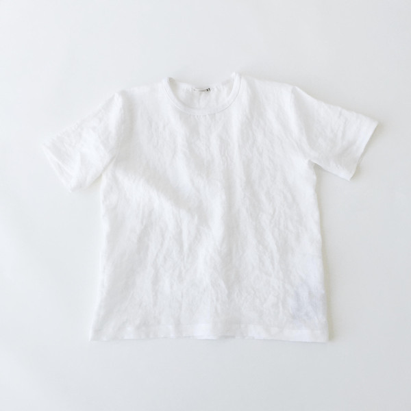 b White Linen T-shirt b White Linen T-shirt