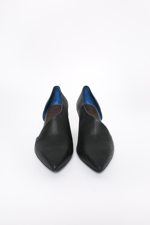 Coclico Johnny heel in diver navy Coclico Johnny heel in diver navy