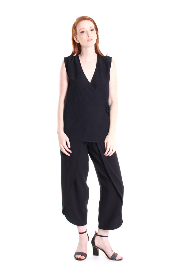 Silvae Korsmo top in black Silvae Korsmo top in black