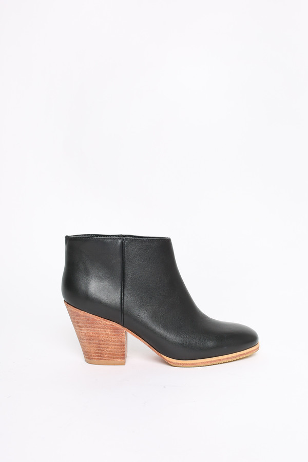 Rachel Comey Mars bootie in black/natural Rachel Comey Mars bootie in black/natural