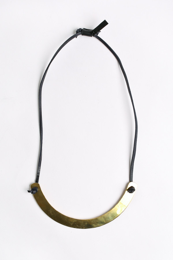 Crescioni Moray necklace in black Crescioni Moray necklace in black