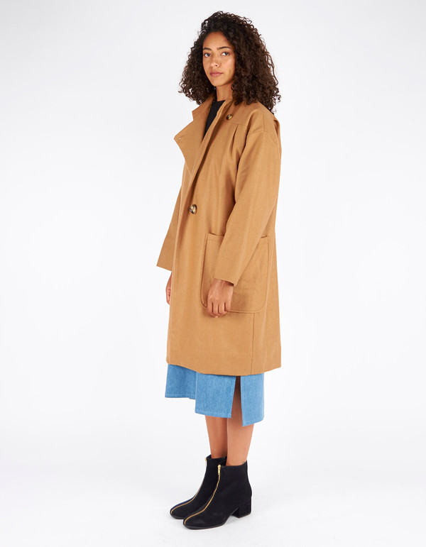 Ursa Minor Howe Coat Camel Ursa Minor Howe Coat Camel