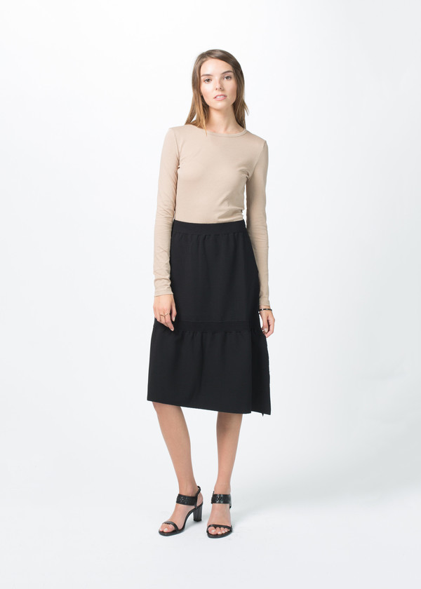 Sara Lanzi Stretch Crepe Skirt Sara Lanzi Stretch Crepe Skirt