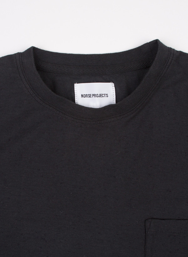 Norse Projects Niels Pocket Boucle Black Norse Projects Niels Pocket Boucle Black