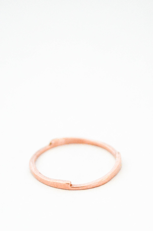 T.Kahres 10kt Rose Gold Razor Stack Ring T.Kahres 10kt Rose Gold Razor Stack Ring