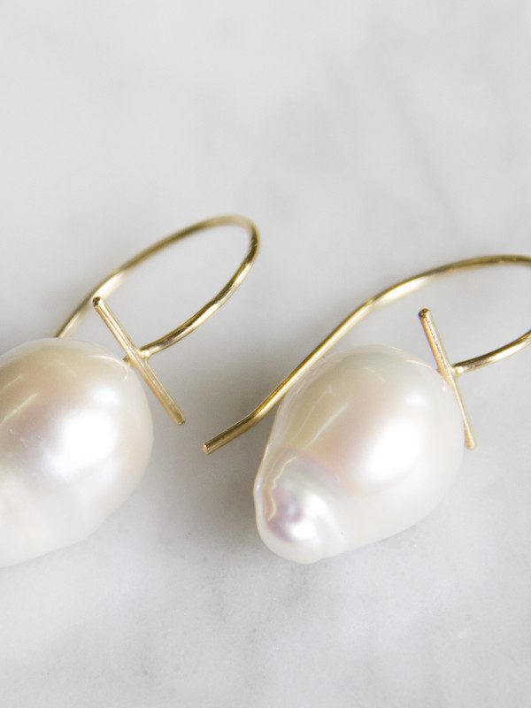Tamlin Curvy Baby Earrings Tamlin Curvy Baby Earrings