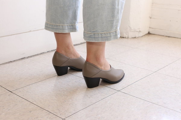 Intentionally Blank HERA in GREY Intentionally Blank HERA in GREY