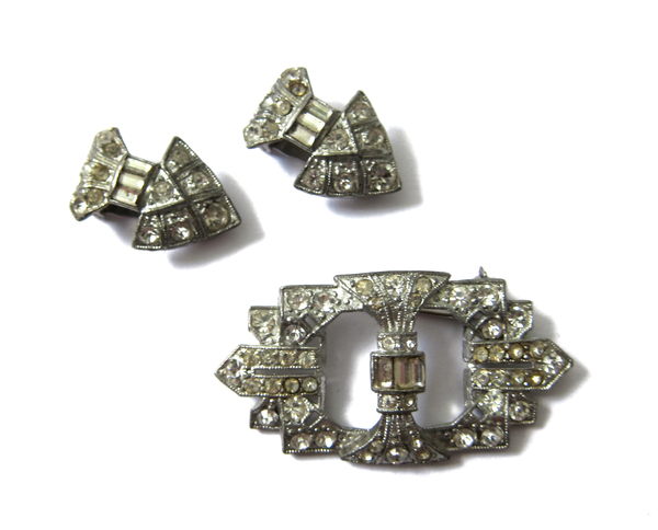 rhinestone deco brooch with clips rhinestone deco brooch with clips