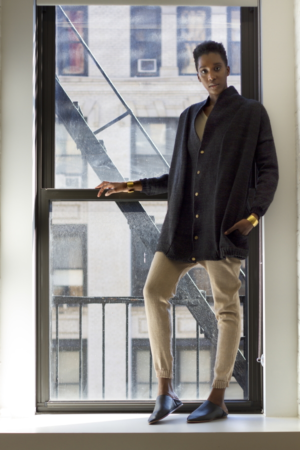 été noir knit coat été noir knit coat