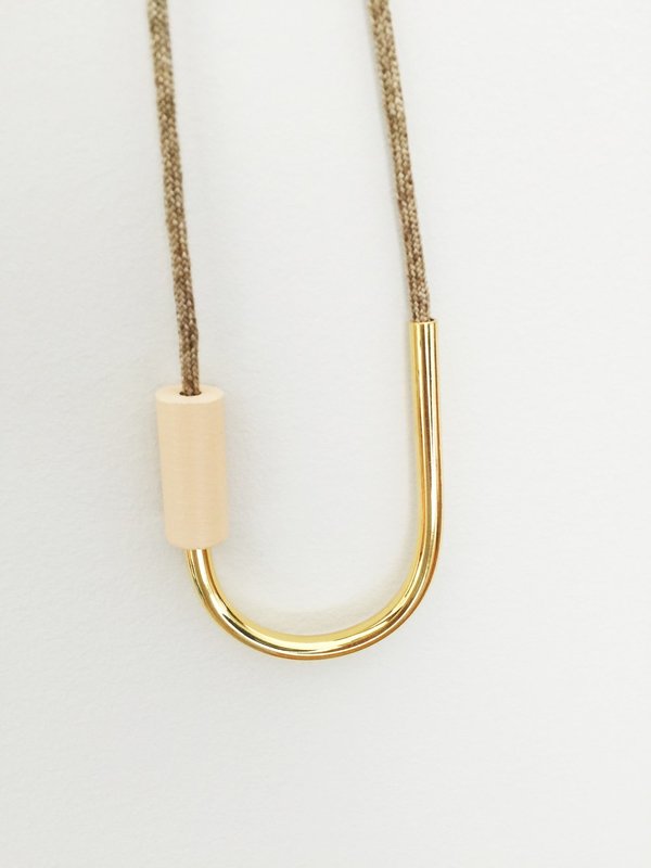 Maslo Jewelry Tipping Point Necklace - Nude/Sand Maslo Jewelry Tipping Point Necklace - Nude/Sand