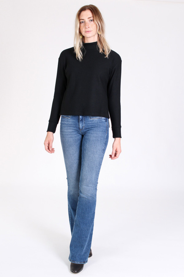 Obakki Cavan pullover in black Obakki Cavan pullover in black