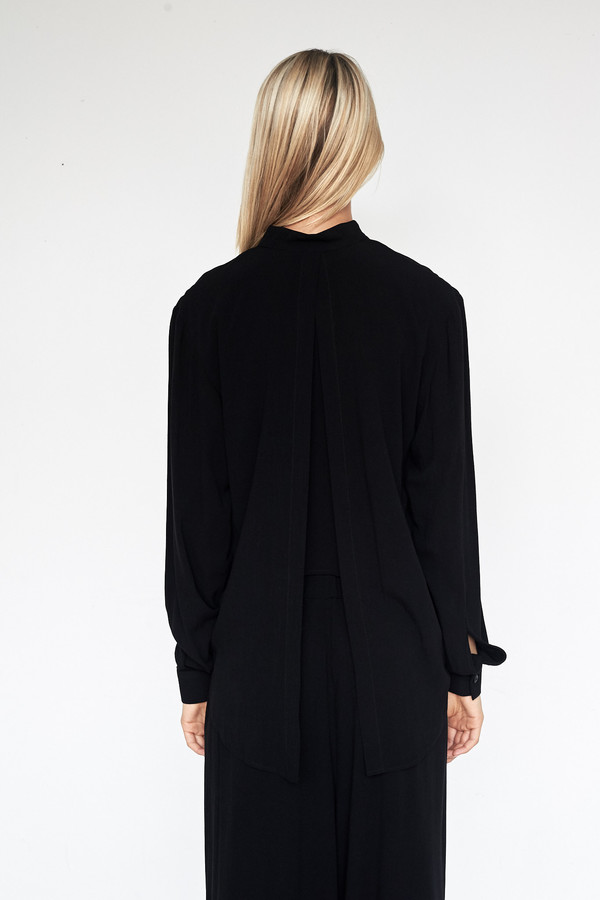 Assembly New York Crepe Calla Top Assembly New York Crepe Calla Top