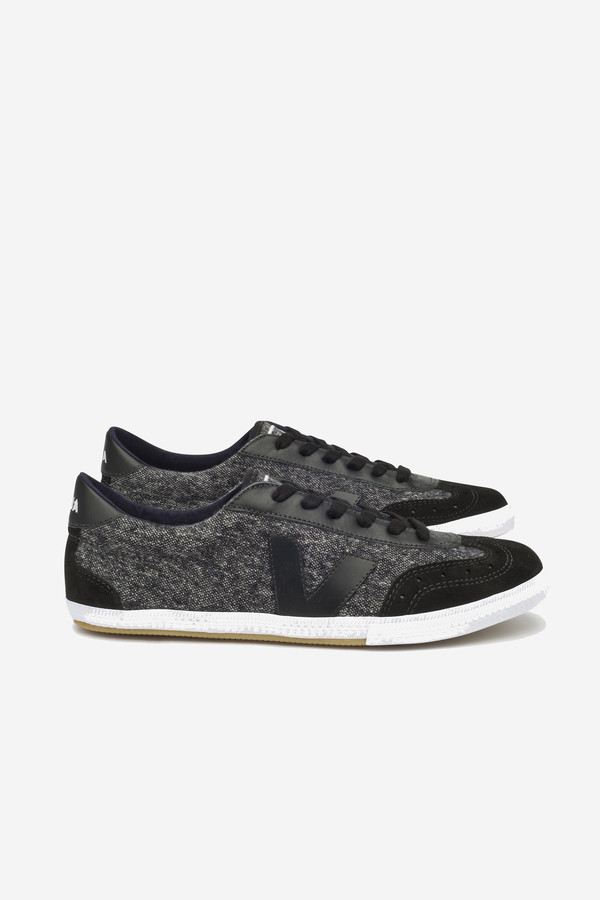VEJA Volley Sneaker in black VEJA Volley Sneaker in black